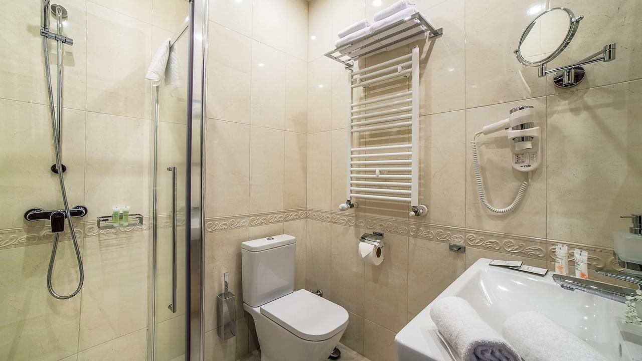 Porta Caucasia Kazbegi Zewnętrze zdjęcie