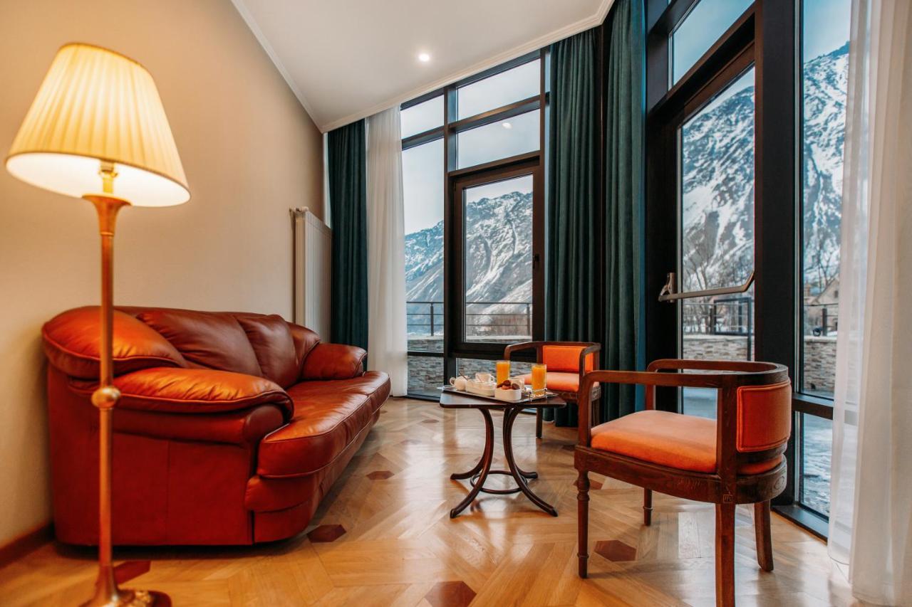 Porta Caucasia Kazbegi Zewnętrze zdjęcie